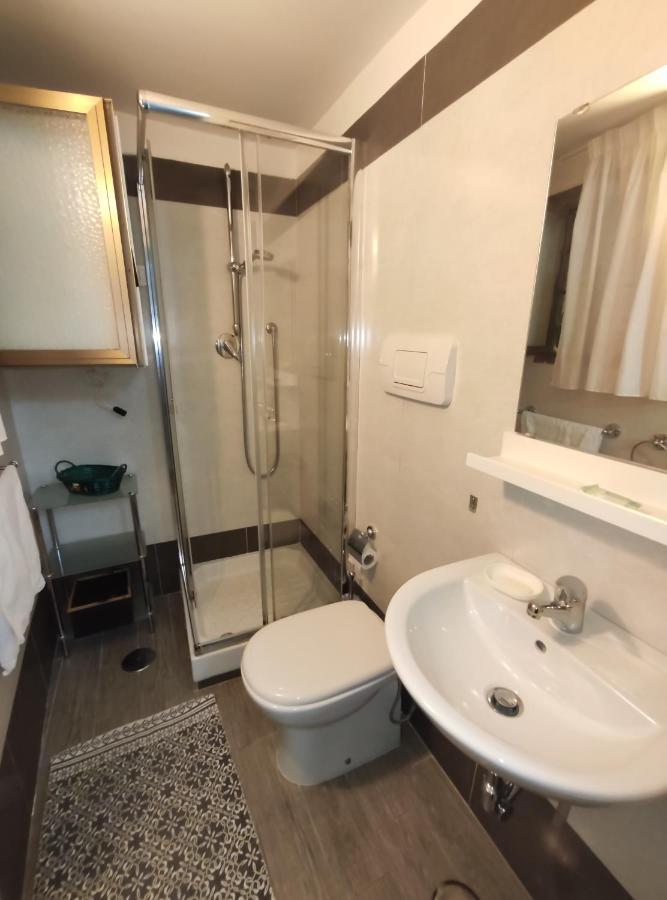 Casa Vacanze Angelica Salerno Luaran gambar