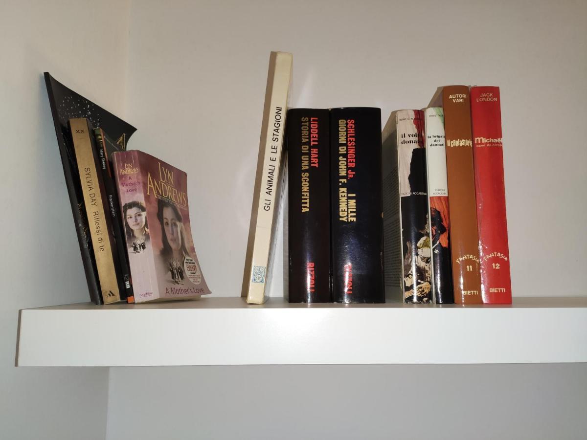 Casa Vacanze Angelica Salerno Luaran gambar